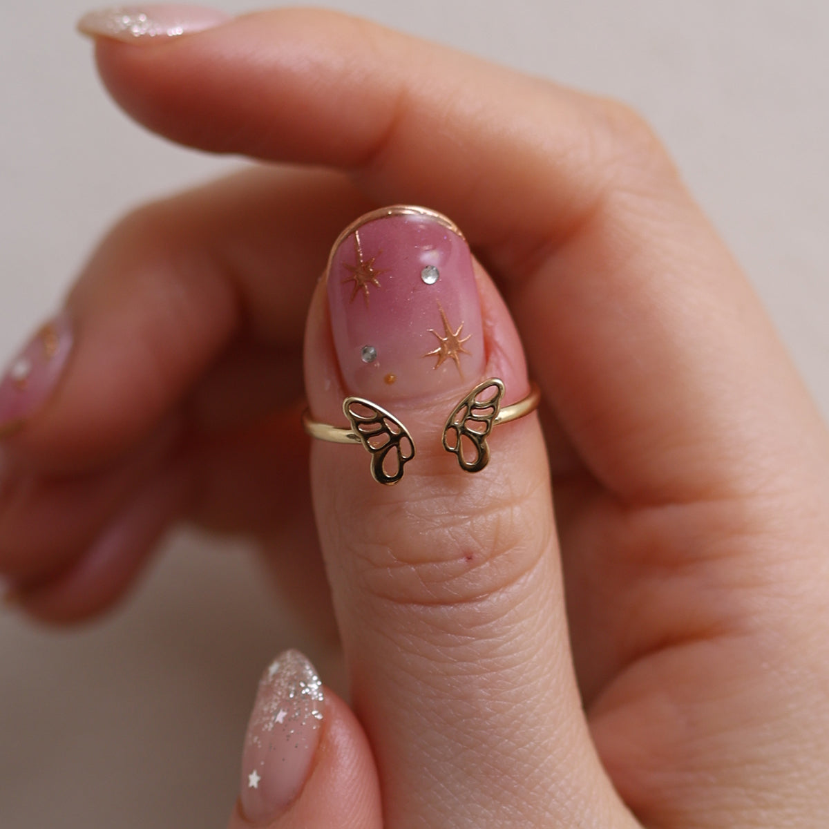 Butterfly wing ring