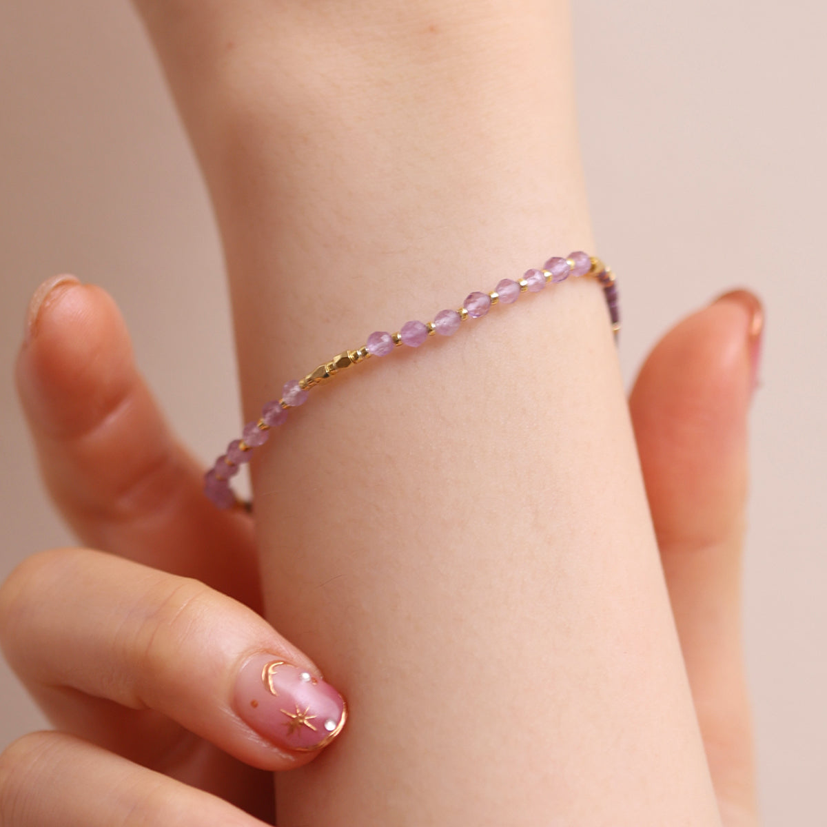 Amethyst beaded bracelet